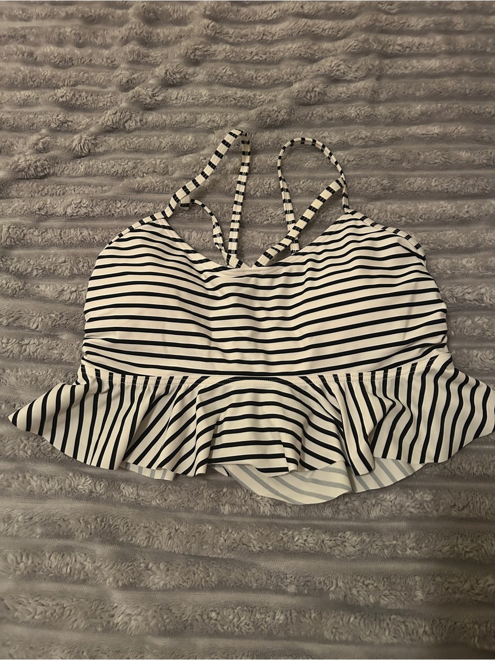 COCOSHIP Black & White Striped Ruffle Bikini Top